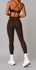 The Signature Legging – Cocoa Motion