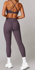 The Signature Legging – Dusty Plum